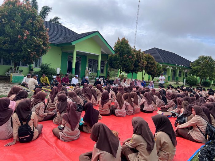 MAN 3 Bungo Rutin Gelar Yasinan Setiap Jumat