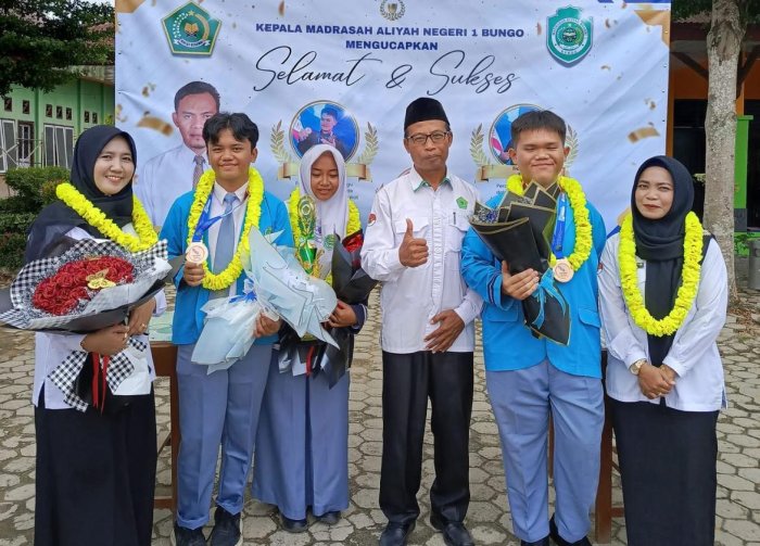 Siswa MAN 1 Bungo Peraih Perunggu OMI Kembali Bersekolah
