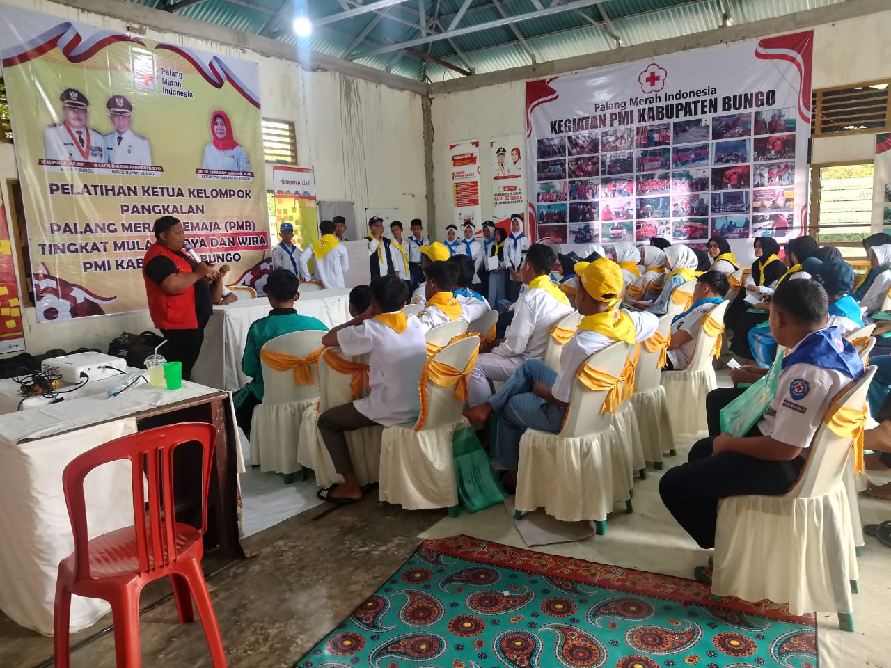 PMR MAN 3 Bungo mengikuti DIKLATSAR PMR tingkat Madya dan Wira se kabupaten Bungo