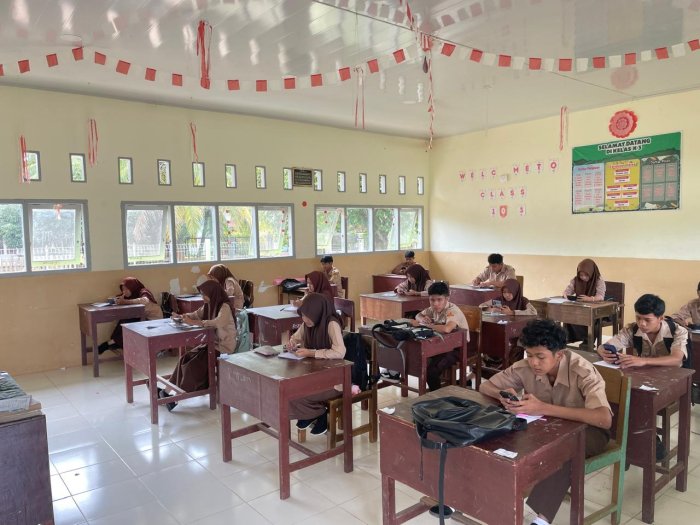 MAN 3 Bungo Sukses Gelar Ujian Semester Berbasis Android MAN 3 Bungo Sukses Gelar Ujian Semester Berbasis Android