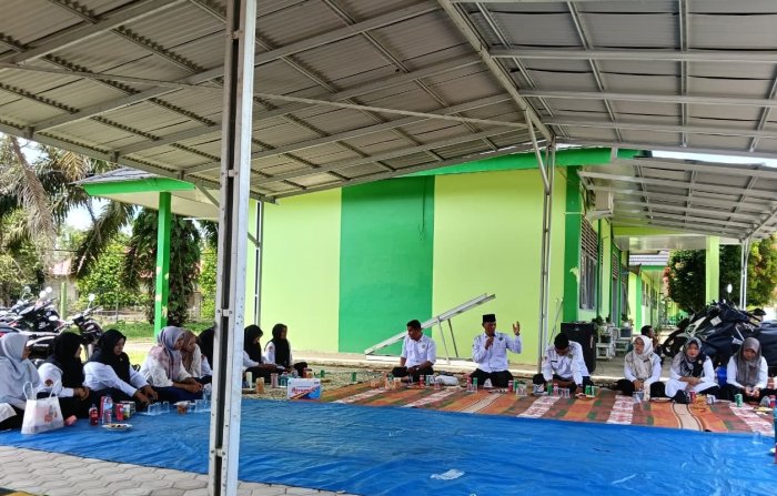 MAN 3 Bungo Selenggarakan Halal Bihalal dan Tausiah