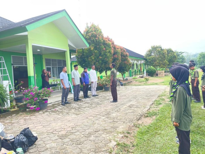 MAN 3 Bungo Gelar Acara Pelepasan Peserta Lomba LGPPP ke-7 Universitas Darmas Indonesia di Damasraya MAN 3 Bungo Gelar Acara Pelepasan Peserta Lomba LGPPP ke-7 Universitas Darmas Indonesia di Damasraya