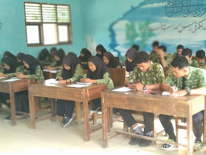 TAHAPAN PELAKSANAAN UJIAN AKHIR SISWA-SISWI KELAS XII MAN 3 BUNGO TAHUN PELAJARAN 2018 – 2019 TAHAPAN PELAKSANAAN UJIAN AKHIR SISWA-SISWI KELAS XII MAN 3 BUNGO TAHUN PELAJARAN 2018 – 2019