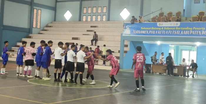 implementasikan bakat murid man 3 bungo dengan mengikuti turnamen futsal antar sma