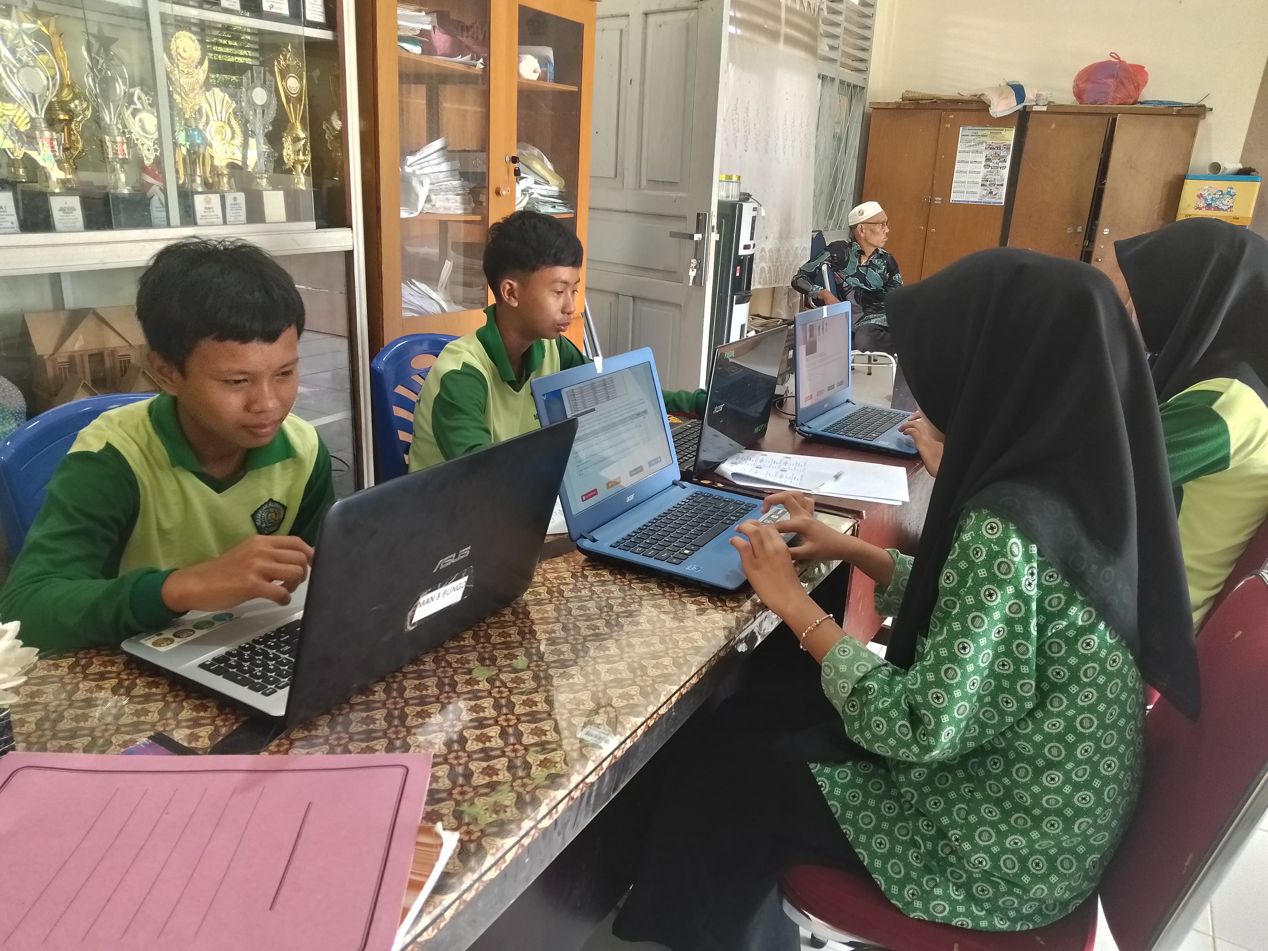 MAN 3 Bungo Laksanakan Simulasi ANBK bagi Siswa Kelas XI