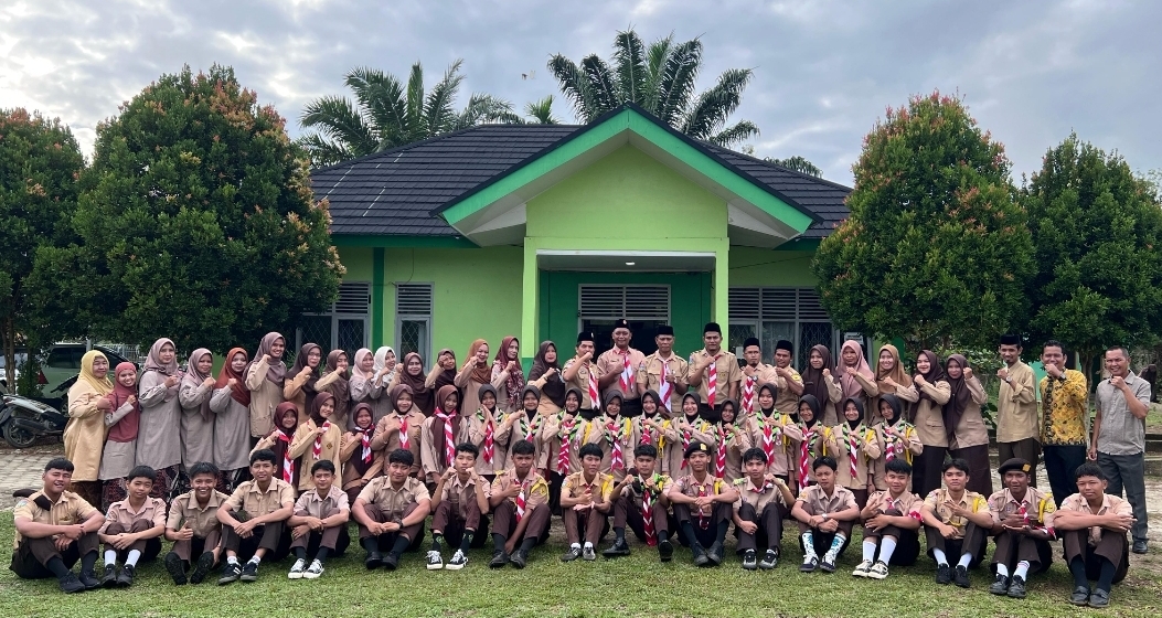 Gerakan Pramuka Gudep 11.709 – 11.710 MAN 3 Bungo Gelar Upacara Peringatan Hari Pramuka ke-64 Gerakan Pramuka Gudep 11.709 – 11.710 MAN 3 Bungo Gelar Upacara Peringatan Hari Pramuka ke-64