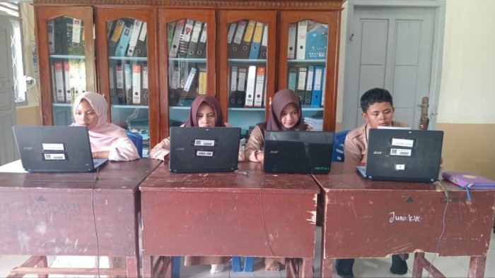 MAN 3 Bungo Gelar Simulasi OMI untuk 18 Peserta MAN 3 Bungo Gelar Simulasi OMI untuk 18 Peserta