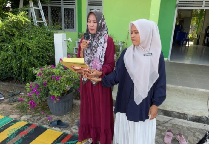 Wali Kelas Ibu Nurkholeha Berperan dalam Nominasi Awards Literasi MAN 3 Bungo