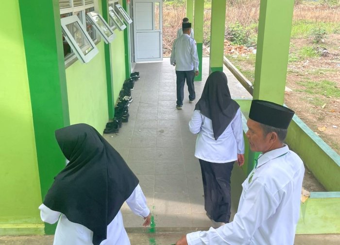 MAN 3 Bungo Adakan Lomba Dekorasi Kelas Sambut Hari Pahlawan MAN 3 Bungo Adakan Lomba Dekorasi Kelas Sambut Hari Pahlawan