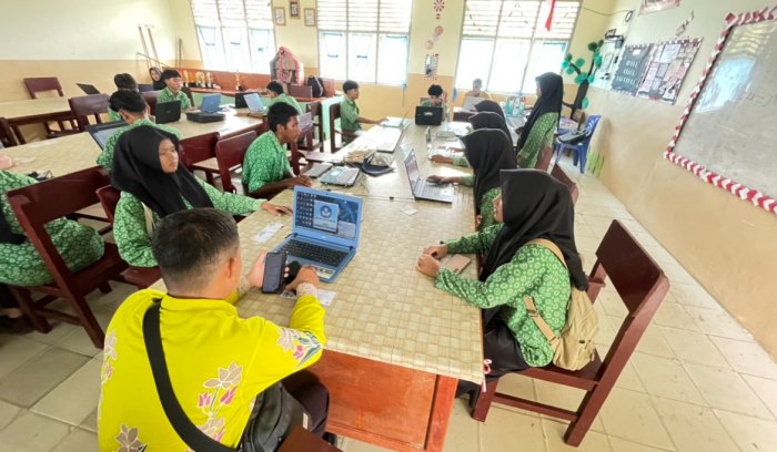 Ujian TKA Hari Pertama Terkendala Masalah Laptop