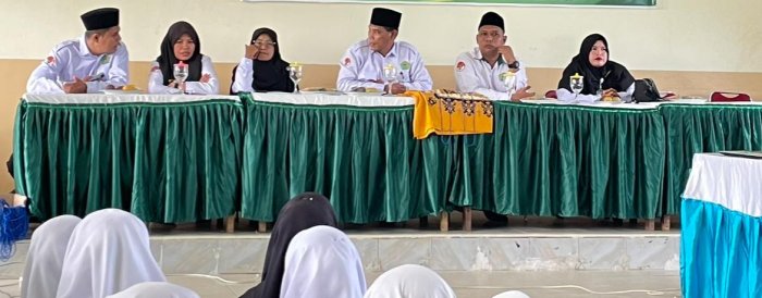 Penutupan Lomba Hari Pahlawan 2025 di MAN 3 Bungo Meriah Penutupan Lomba Hari Pahlawan 2025 di MAN 3 Bungo Meriah