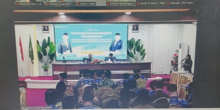 Tim ZI MAN 3 Bungo Ikuti Pembinaan Zona Integritas dari Kanwil Kemenag Jambi Tim ZI MAN 3 Bungo Ikuti Pembinaan Zona Integritas dari Kanwil Kemenag Jambi