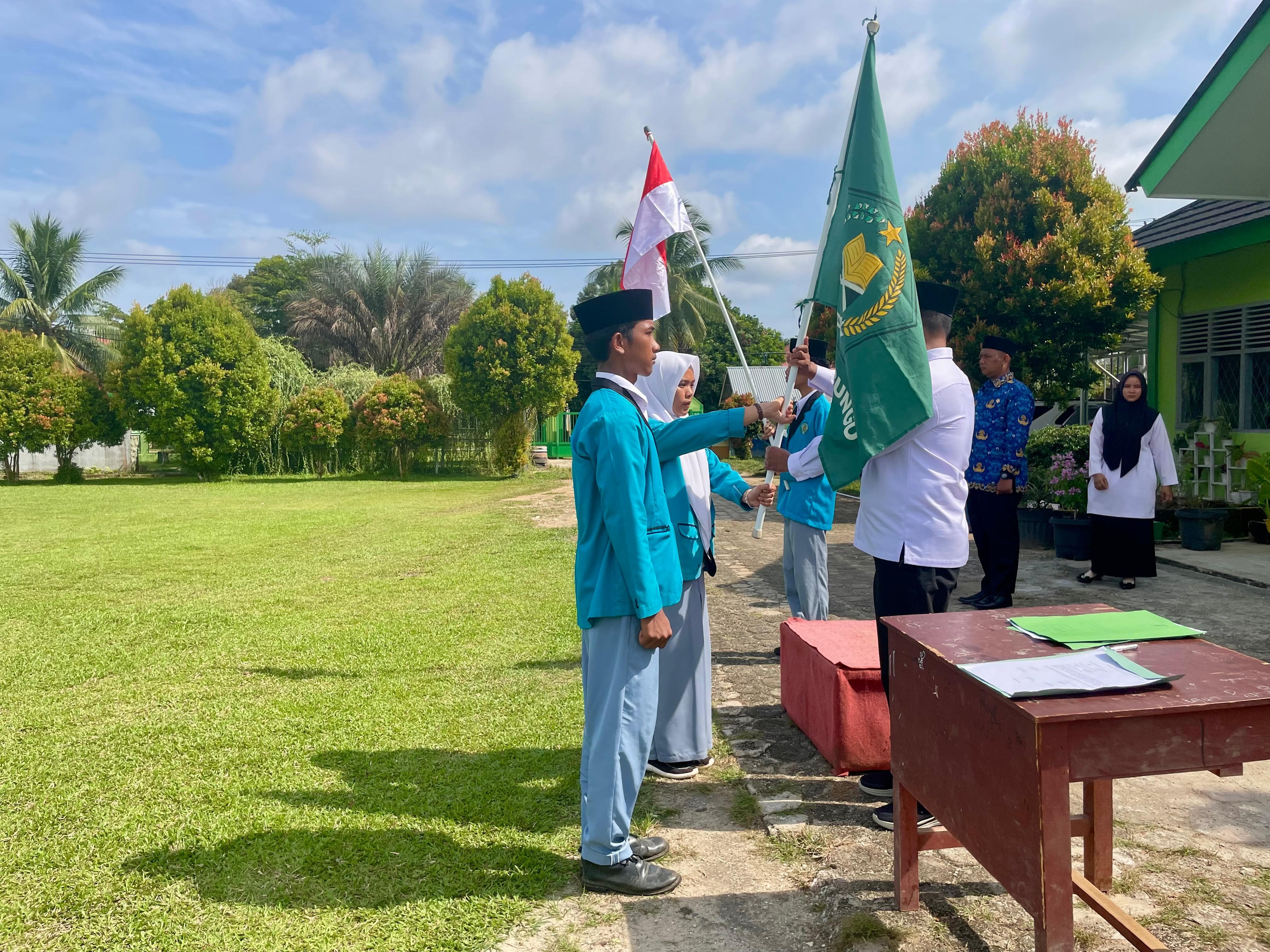 PELANTIKAN PENGURUS OSIM MAN 3 BUNGO MASA BAKTI 2025 PELANTIKAN PENGURUS OSIM MAN 3 BUNGO MASA BAKTI 2025