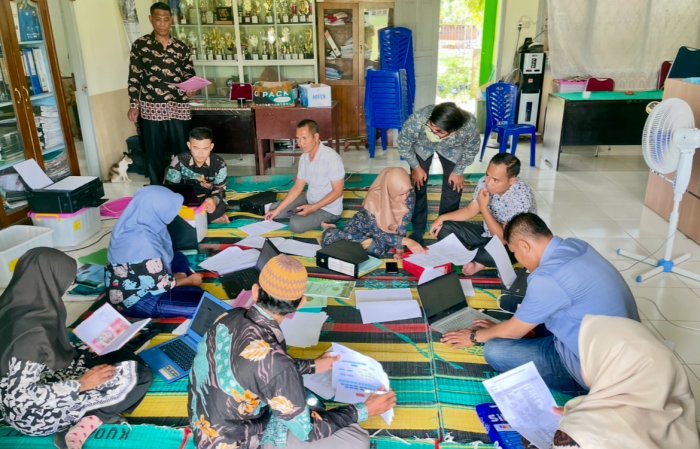 Kepala MAN 3 Bungo Imbau Pegawai Siapkan Berkas PPKM Kepala MAN 3 Bungo Imbau Pegawai Siapkan Berkas PPKM