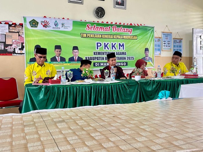 Kepala Kemenag Bungo Membuka PKKM Tahun 2025 di MAN 3 Bungo