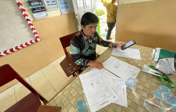 Panitia Pastikan Berita Acara Lengkap Usai Tes TKA Hari Kedua Panitia Pastikan Berita Acara Lengkap Usai Tes TKA Hari Kedua