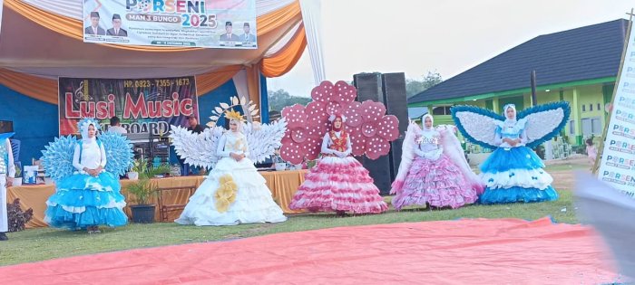 Hari Pertama Porseni MAN 3 Bungo Diwarnai Lomba Kreatif Siswa Hari Pertama Porseni MAN 3 Bungo Diwarnai Lomba Kreatif Siswa