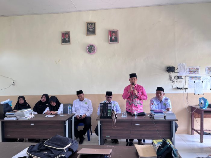Mahasiswa PPLK IAI Yasni Akhiri Praktik di MAN 3 Bungo