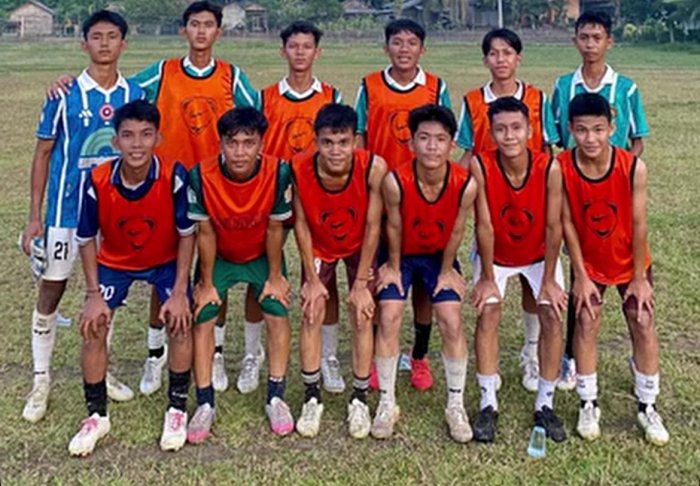 Tim Sepak Bola MAN 3 Bungo Gelar Laga Persahabatan di Merangin