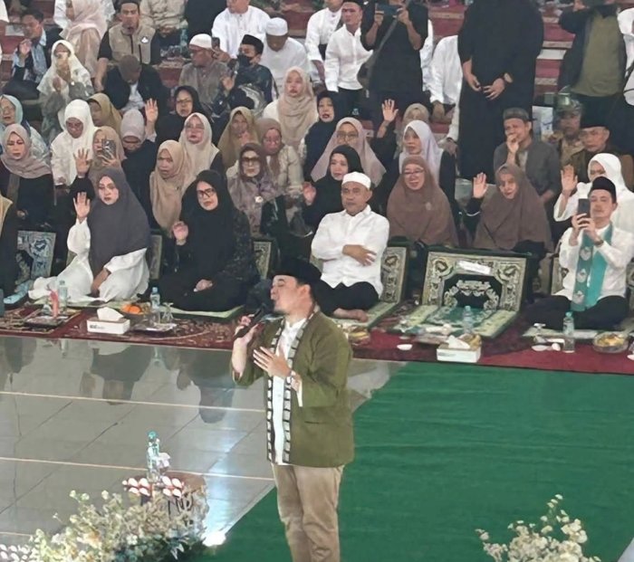 Dukung Gerakan Literasi Al-Quran, Majelis Guru MAN 3 Bungo Hadiri Tausiah Akbar di Masjid Agung Dukung Gerakan Literasi Al-Quran, Majelis Guru MAN 3 Bungo Hadiri Tausiah Akbar di Masjid Agung