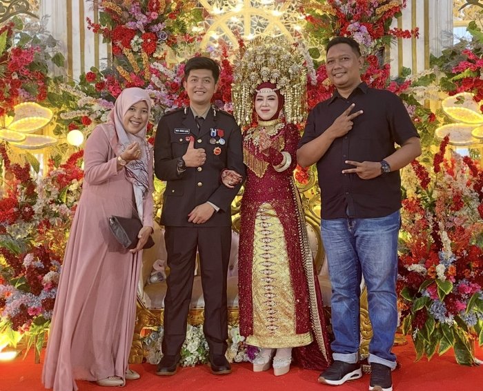 Kaur TU MAN 3 Bungo Hadiri Pernikahan Bripka M Ridho