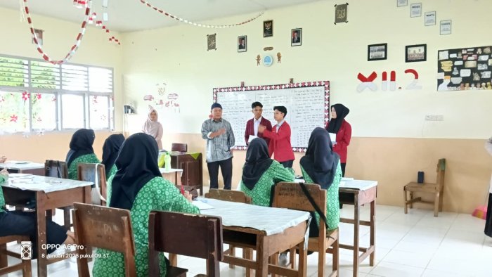 UNDHARI Kenalkan Program Kuliah di MAN 3 Bungo UNDHARI Kenalkan Program Kuliah di MAN 3 Bungo