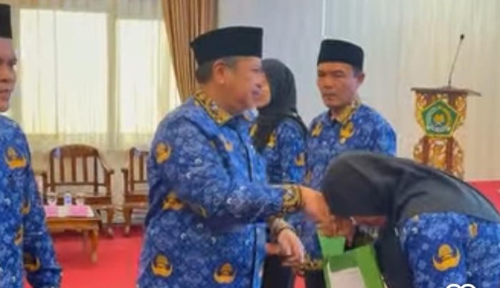 Kanwil Kemenag Jambi Angkat Pegawai PPPK Paruh Waktu Kanwil Kemenag Jambi Angkat Pegawai PPPK Paruh Waktu