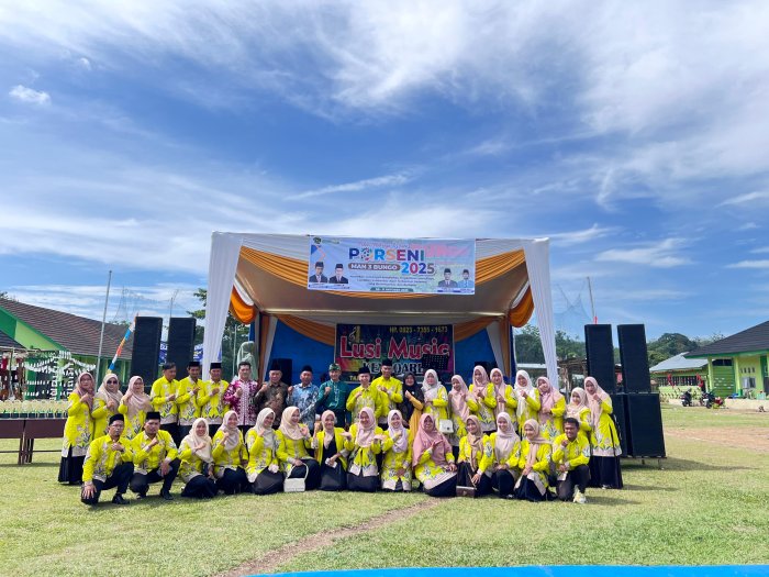 Kemenag Bungo Resmi Buka Porseni di MAN 3 Bungo