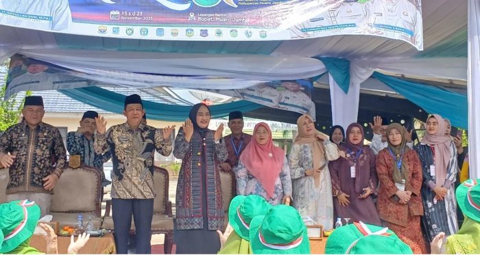 Bupati Muara Jambi Ikuti Pawai Taaruf ke-54 di Jambi Bupati Muara Jambi Ikuti Pawai Taaruf ke-54 di Jambi