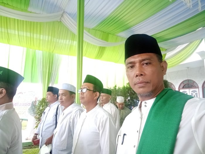 Kepala MAN 3 Bungo Ikuti Upacara Hari Santri dan Tabligh Akbar di Masjid Agung Al-Mubarok Muara Bungo