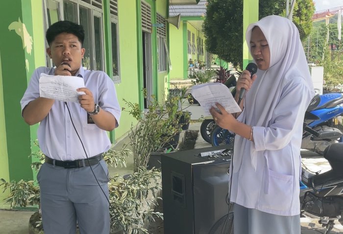 Debby Julia Siapkan Diri Jadi MC Perpisahan MAN 3 Bungo Debby Julia Siapkan Diri Jadi MC Perpisahan MAN 3 Bungo