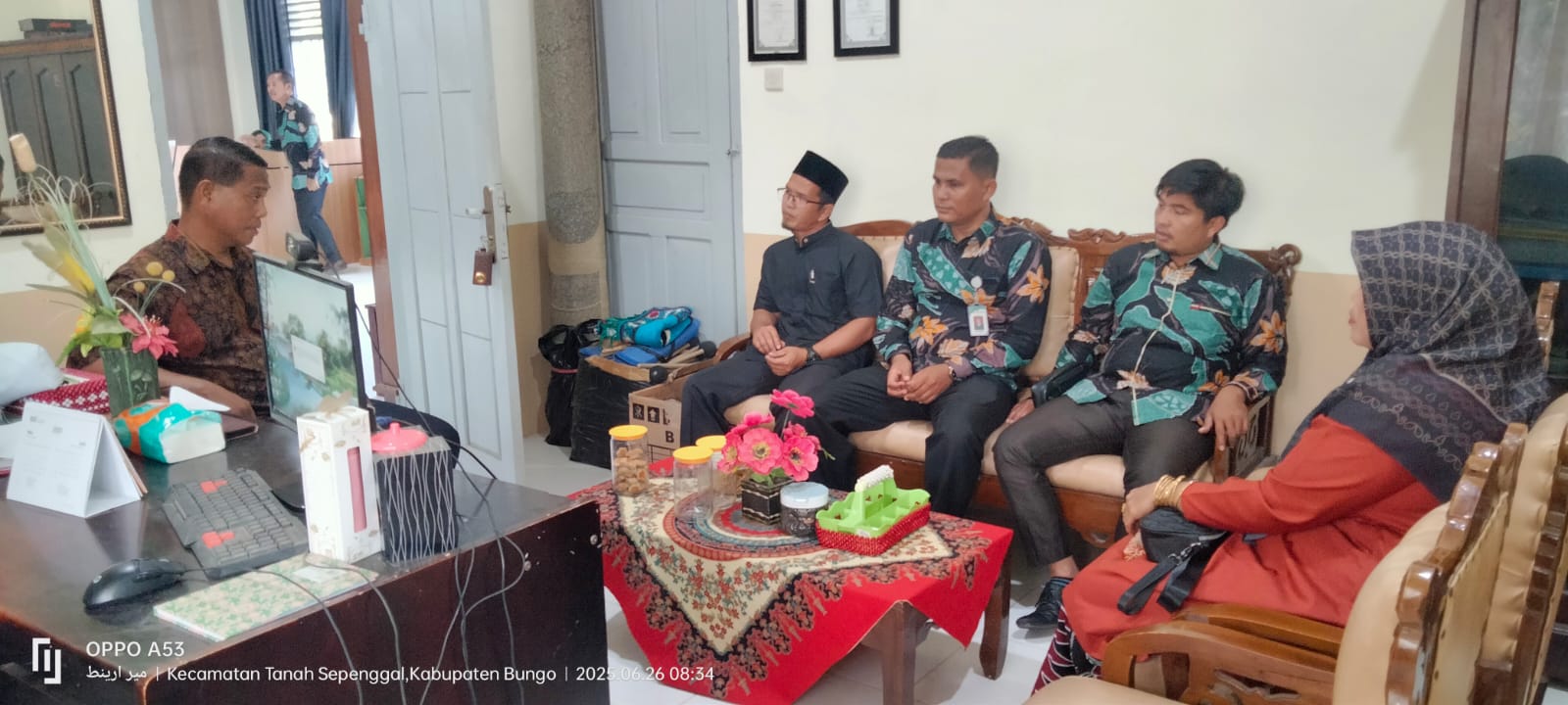 Kepala MAN 3 Bungo Beri Arahan kepada Penguji Ujian Masuk Calon Siswa baru Kepala MAN 3 Bungo Beri Arahan kepada Penguji Ujian Masuk Calon Siswa baru