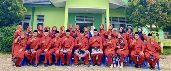 MAN 3 Bungo Selenggarakan Upacara HUT ke-69 Provinsi Jambi