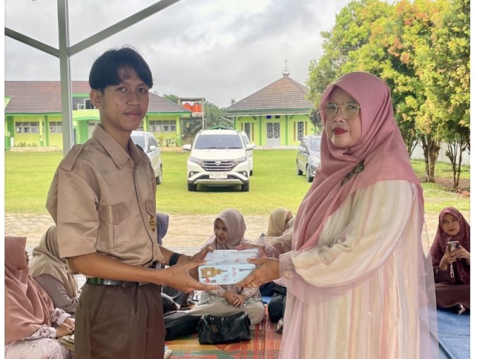 Ketua OSIM MAN 3 Bungo Selesaikan Khatam Al-Quran di Ramadhan 1447 H