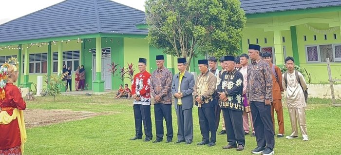 Dihadiri Pejabat Kemenag dan Pengawas Pembina, Pelepasan Siswa MAN 3 Bungo Berjalan Sukses Dihadiri Pejabat Kemenag dan Pengawas Pembina, Pelepasan Siswa MAN 3 Bungo Berjalan Sukses
