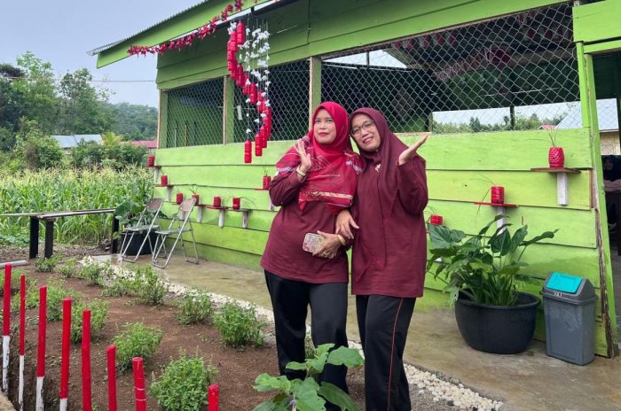 Hujan Membawa Suasana Sejuk di MAN 3 Bungo Hujan Membawa Suasana Sejuk di MAN 3 Bungo