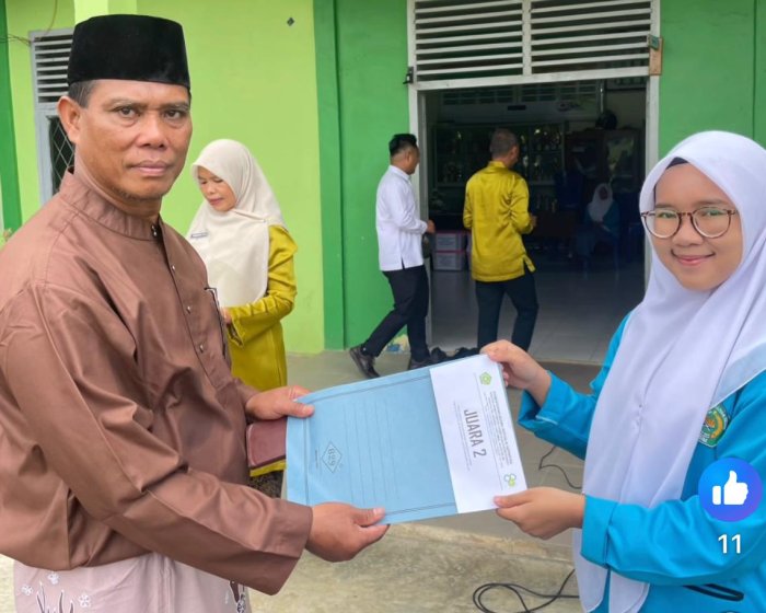 Wulan Safitri Raih Juara II Lomba Pidato Hari Amal Bhakti (HAB) ke-80 Wulan Safitri Raih Juara II Lomba Pidato Hari Amal Bhakti (HAB) ke-80