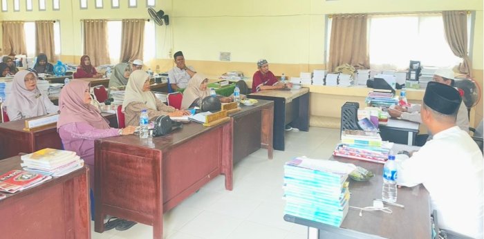 Evaluasi dan Perencanaan Pembelajaran, MAN 3 Bungo Gelar Rapat Semester II