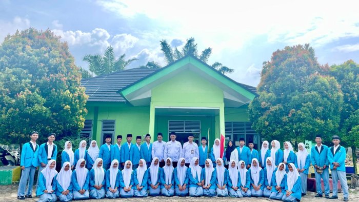 OSIM MAN 3 Bungo Gelar Foto Bersama Pengurus Baru OSIM MAN 3 Bungo Gelar Foto Bersama Pengurus Baru